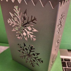 Partylite snowflake luminary